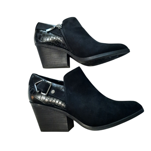 Michael Shannon Black Ankle Booties with Buckle Detail 7.5 - Picture 2 of 9